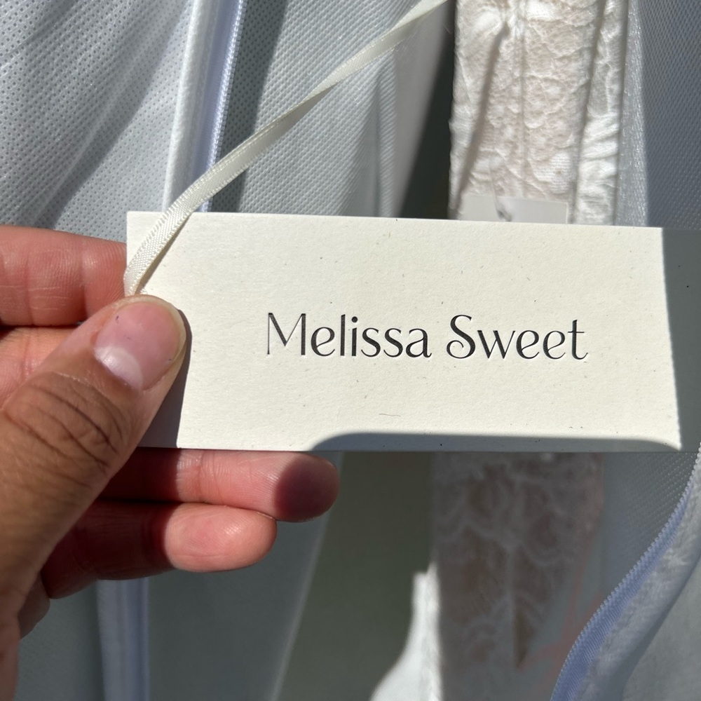 Cream/White Melissa Sweet lace wedding dress.